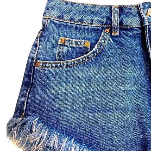 TOPSHOP Kiri Frayed High Waist Jean Shorts Size 6 - Picture 5 of 8